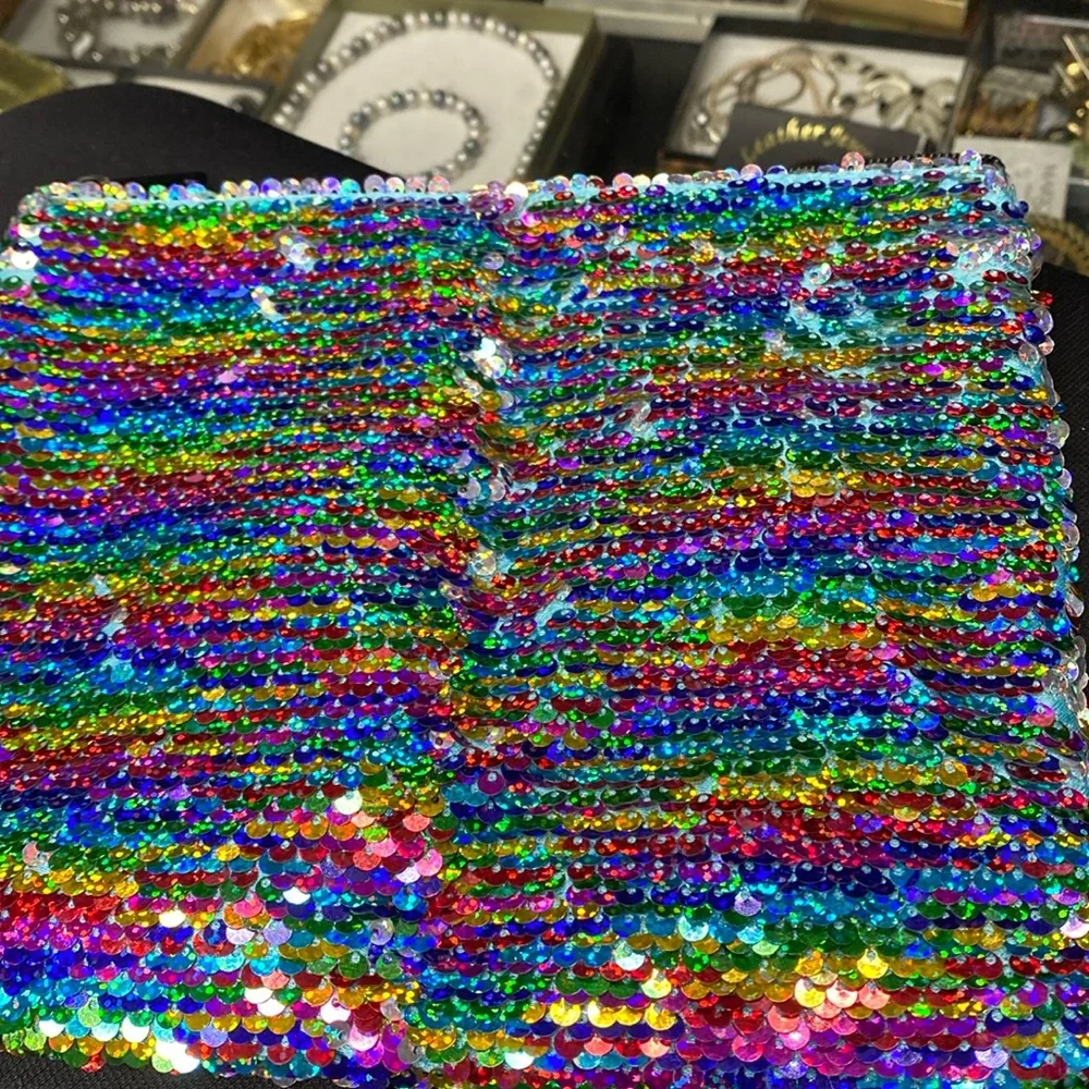 Makeup bag - Picture 1 of 3